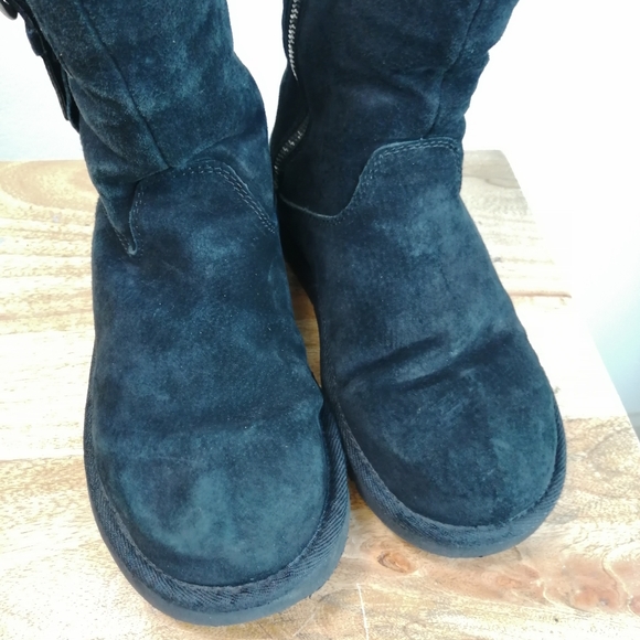 Ugg boots - Picture 2 of 10